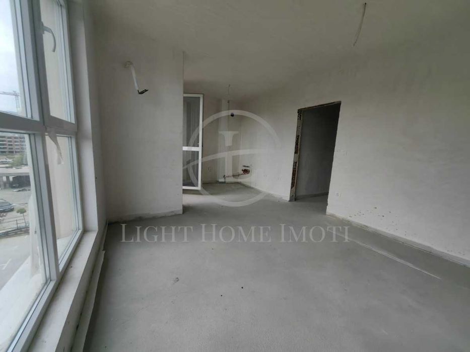 Продава се Едностаен апартамент в Пловдив, Южен - 39 кв.м за 837 €/кв.м - Снимка #1