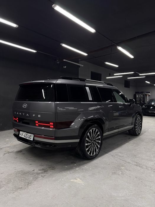 Hyundai Santa FE 2025 — 2
