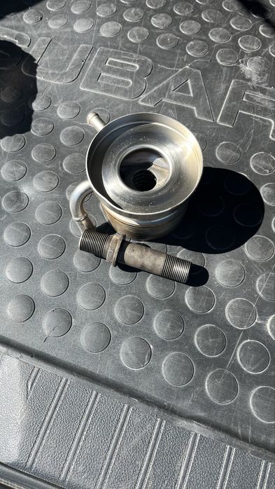 Теплообменик (Субару аутбек)  б/у оригинал