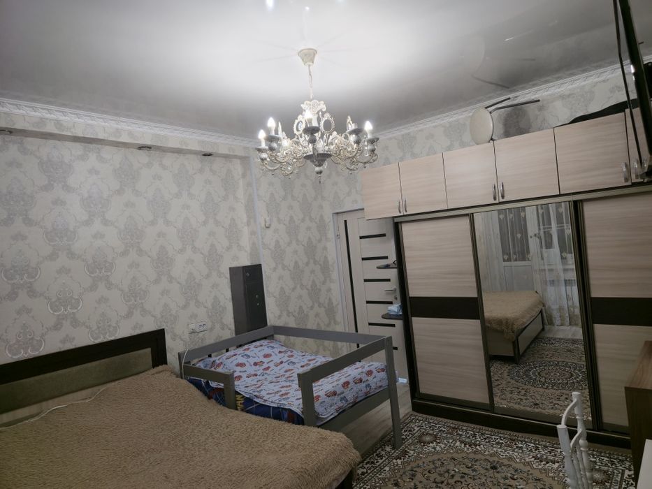 Квартира 2 - 3 комнатная.