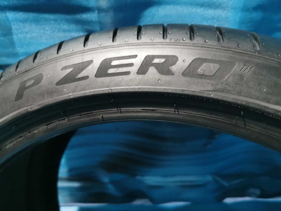 305/30 ZR21 pirelli 2 bucati