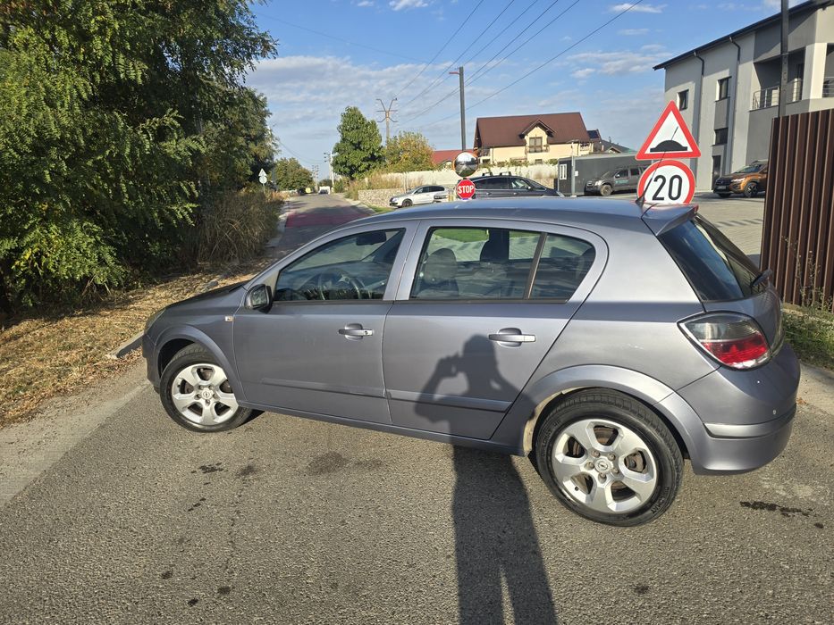 Opel Astra H 2008