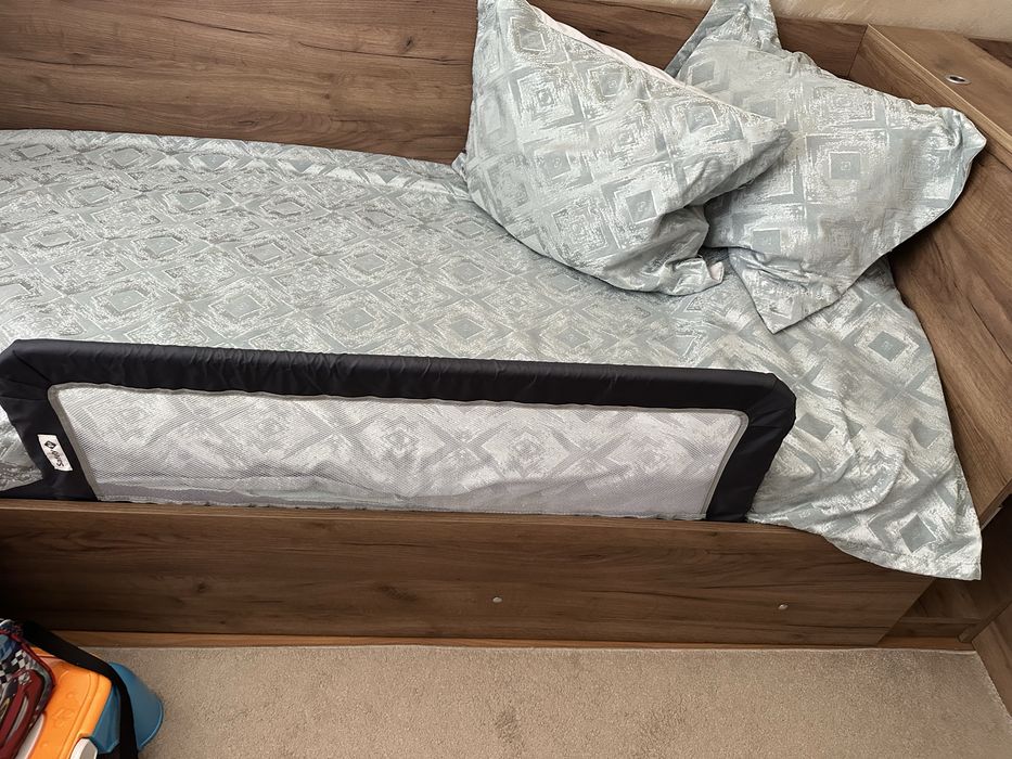 Предпазна решетка Нова