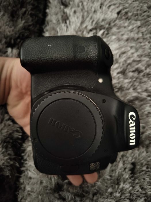 Canon 60D фотоапарат тяло