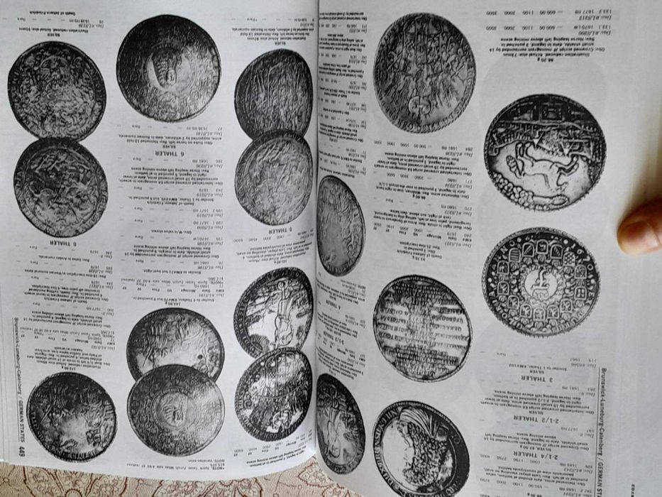 Standard catalog of World crowns and talers from 1601 to date