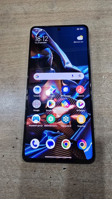 Продам POCO x5 pro 5G