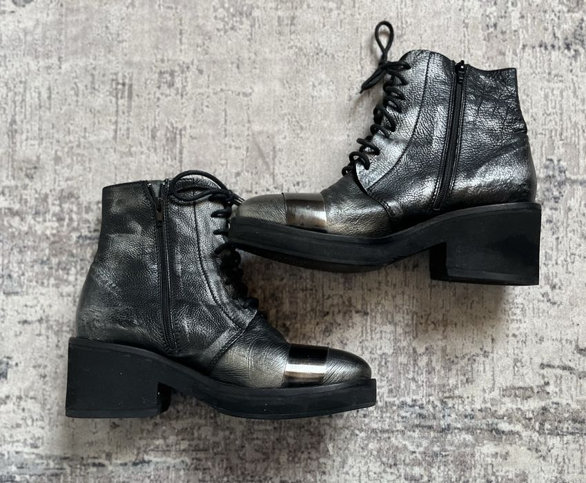 Vic Matie дамски боти