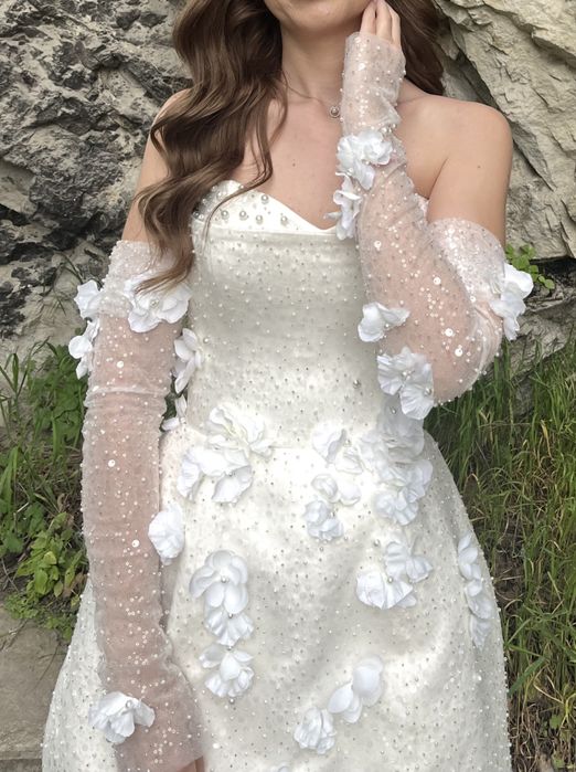 Официална рокля с ръкавици