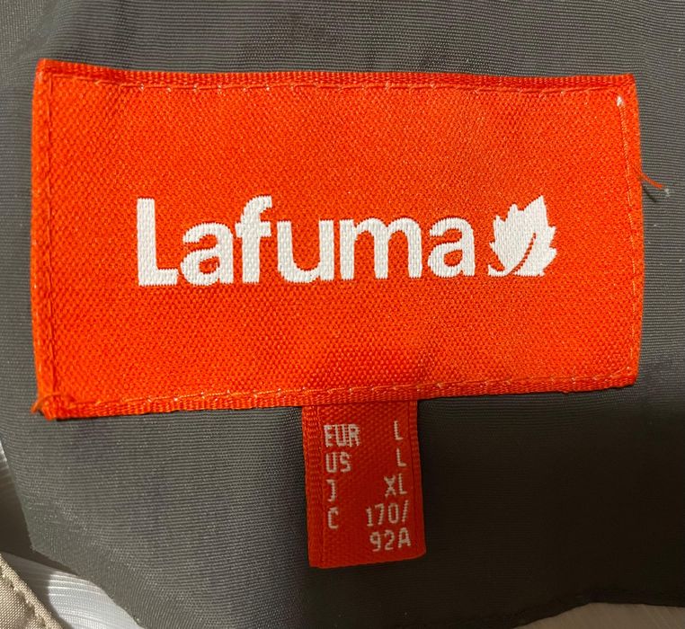 Vând jachetă damă Lafuma, impermeabilă cu membrană Gore-tex, mărime L