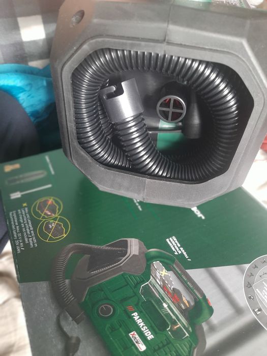 Compresor, pompa aer pe acumulator 20v parkside