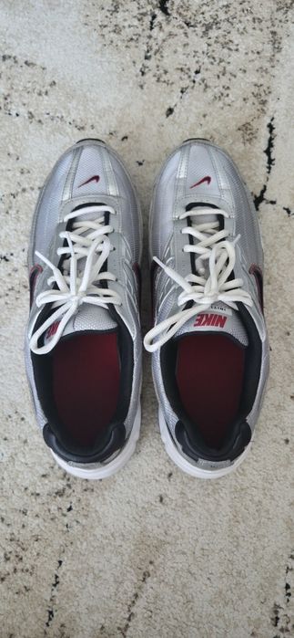 КАТО НОВИ! Маратонки Nike Initiator