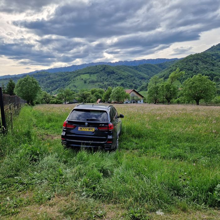 Ofer spre vanzare 1500 mp teren Moeciu de jos