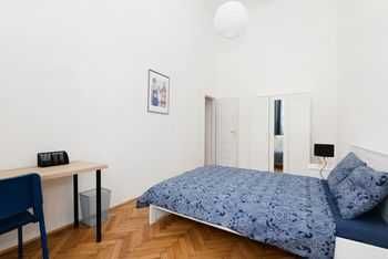 Продава се Тристаен апартамент в София, Овча купел - 96 кв.м за 1615 €/кв.м - Снимка #2