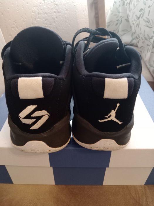 Баскетболни маратонки Air Jordan  Luka 3