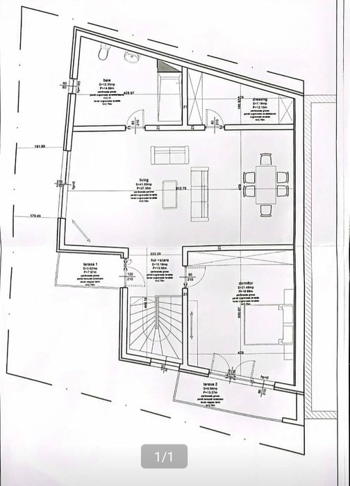 Casã Brâncoveanu lânga parc