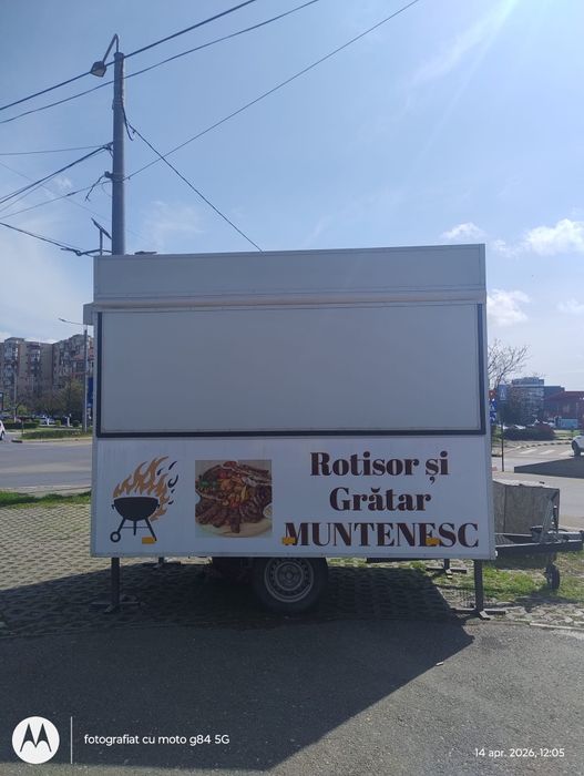 Rulotă comercială fast food