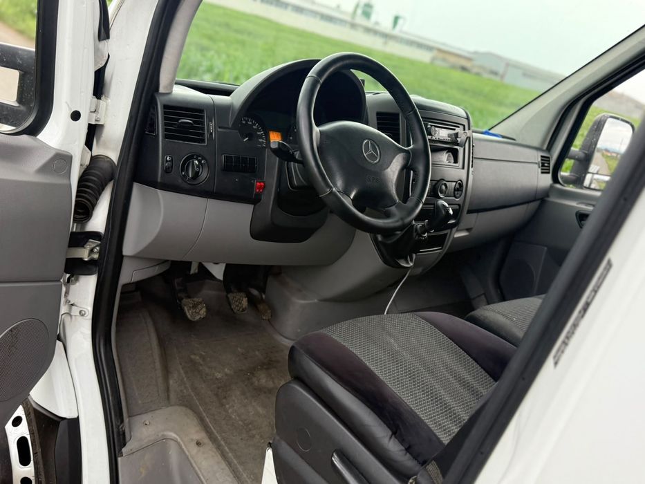 Titlu Mwrcedes Sprinter platforma auto/slep/trailer