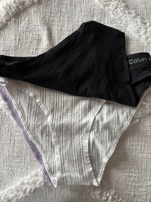 Calvin Klein Бельо за жена нови