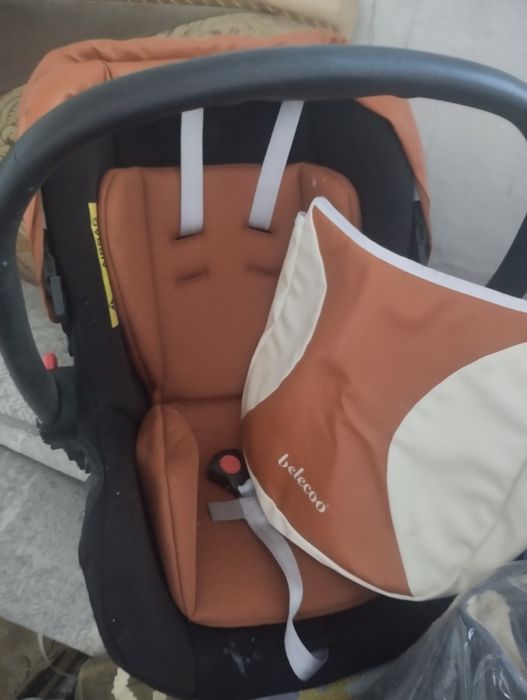 Продам автокресло