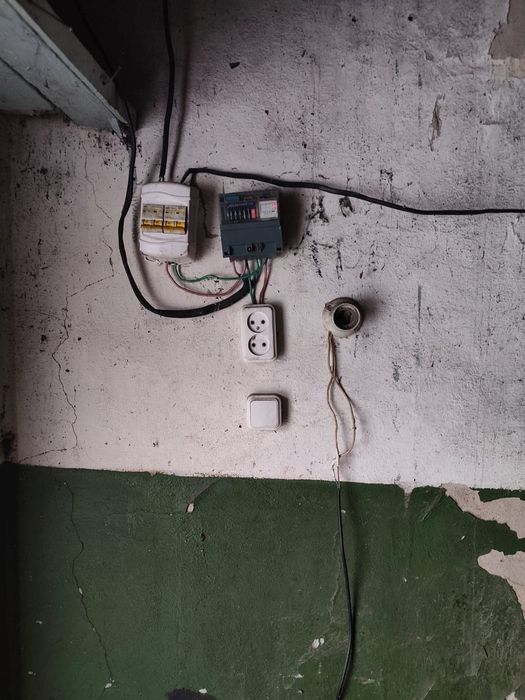 Продается гараж на первом квартале