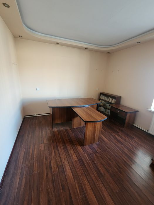 Продается кирпичный дом 7,25 соток в г.Навоий. КАДАСТР ЖИЛОЙ ЕСТЬ