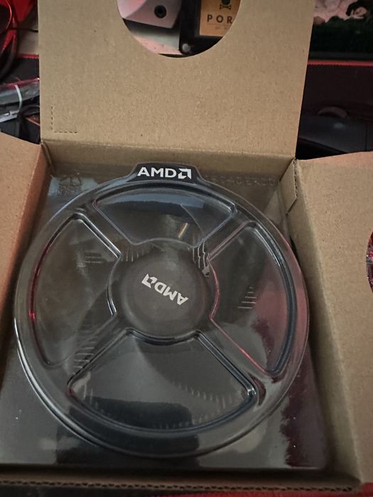 Amd ryzen 5 3600 vezi poze