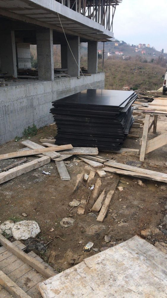 Panou tego cofraj tego placaj placa neagra tip doka lana peri popi ...