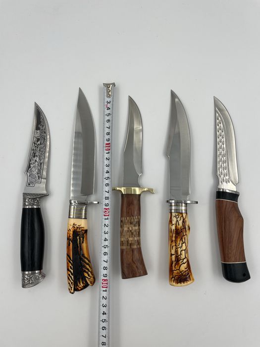 Set 5 cutite de vanatoare! Super pret!