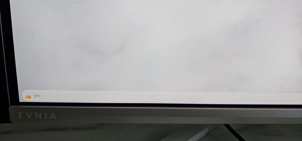 Monitor Gaming Philips EVNIA, 31.5", QD-OLED, 240hz, 4K , 0.03ms