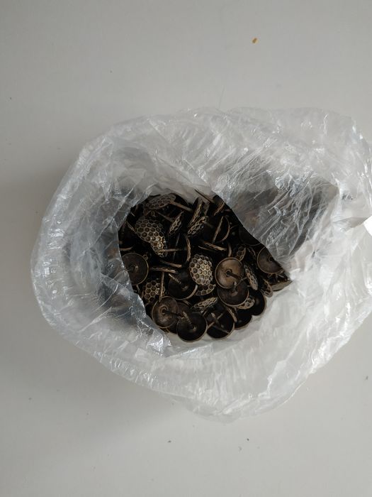 Cuie decorative pioneze nichel medii 300 buc tapițerie, canapele Chest