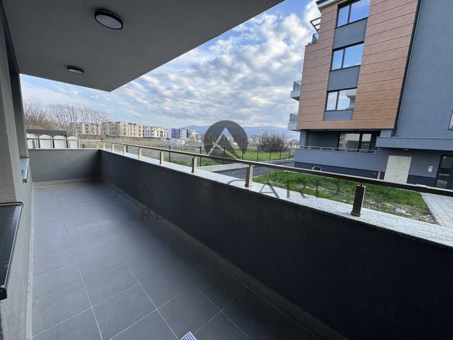 Продава се Двустаен апартамент в Пловдив, Остромила - 81 кв.м за 882 €/кв.м - Снимка #10