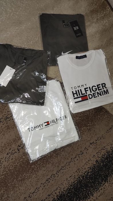Футболки фирменные