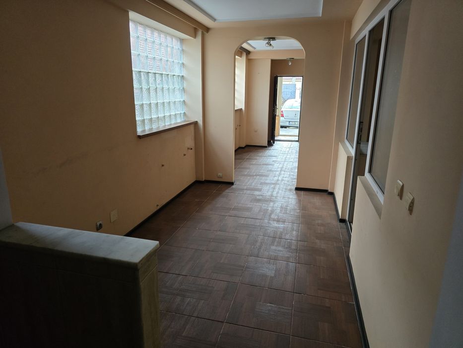 Casa P+1+M zona Brătianu sau schimburi imobiliare și auto