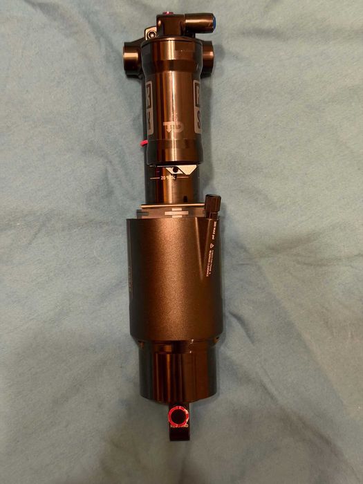 Заден шок Rockshox Vivid Select Air 225x75