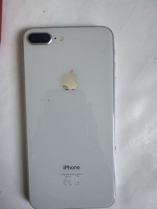 iphone 8 plus. .