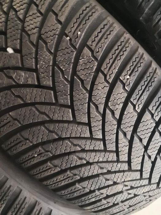225 40 18 цола гуми като нови дот 22 4 броя firestone