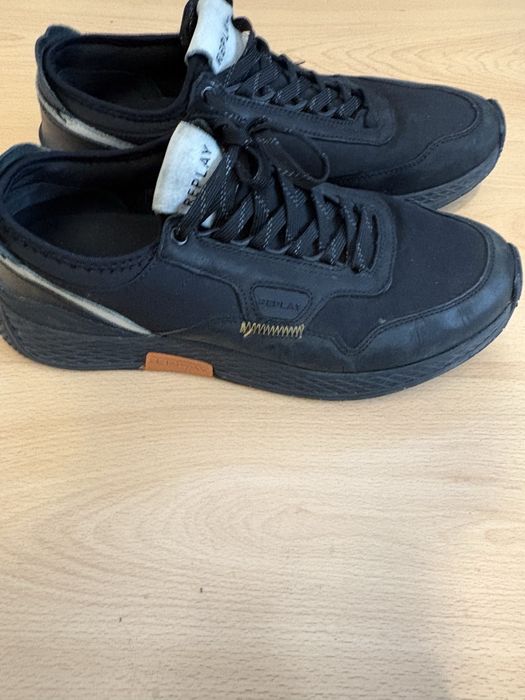 Replay adidas de vanzare