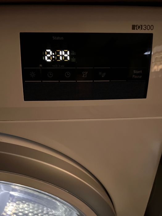 Сушилня SIEMENS IQ700