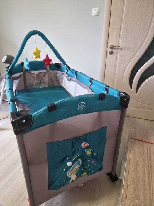 Сгъваема кошара Juju Sleepy Baby с 2 нива,