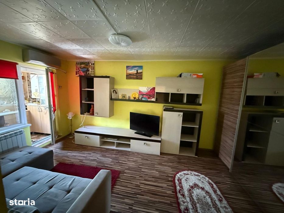 GARSONIERA MARE cu Balcon str. 1848