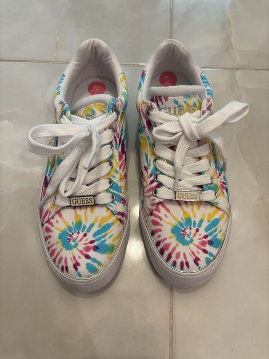 Дамски обувки Guess
