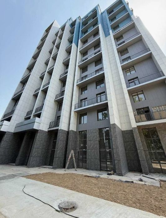 Продаётся квартира в новостройке, 3х комнатная, Дархан