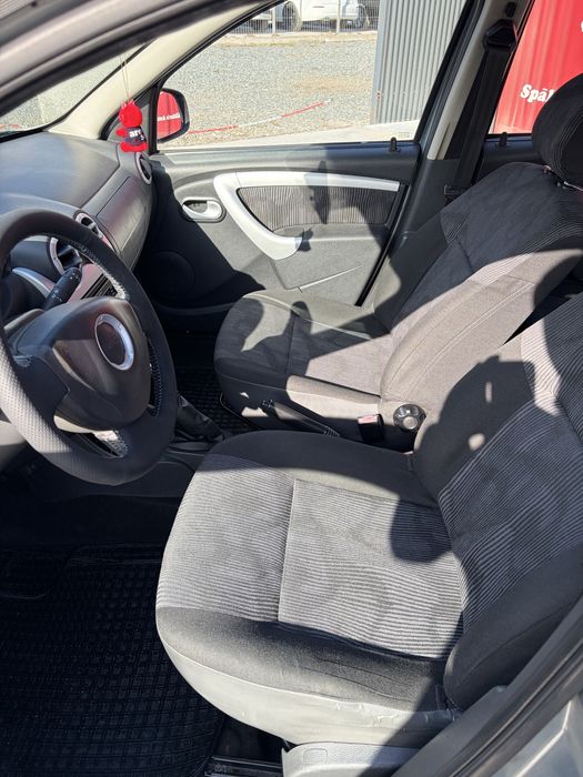 Vand Dacia Sandero 1.4Mpi