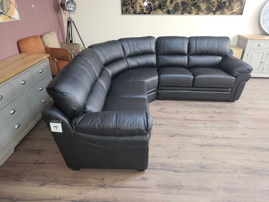 Черен кожен ъглов диван