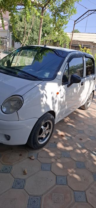 Matiz 2009 yil oʻzimniki, tezda sotiladi. Matori qilingan metani bor,