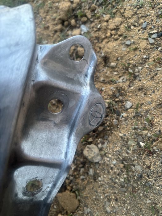 Продам крыло камри 50 американец оригинал