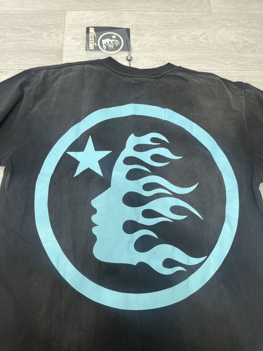 Футболка от бренда Hellstar