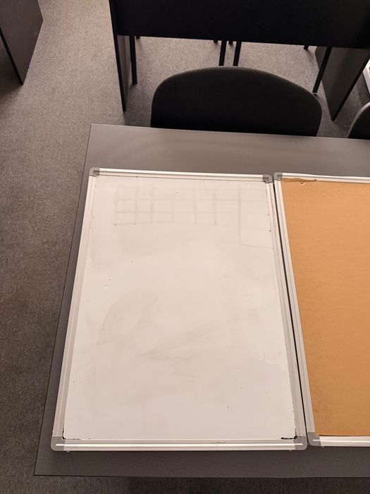 Tablă magnetică / whiteboard, mica 2 bucati