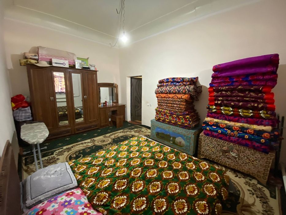 Уй сатылад 8 сутик