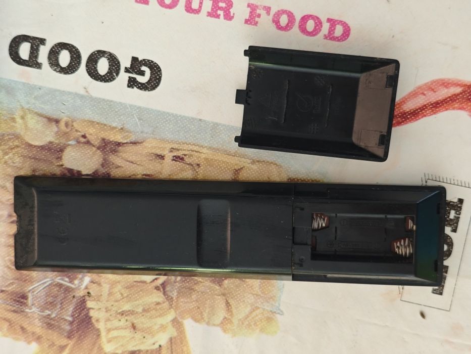 Telecomanda universala pt LCD Sharp nonsmart